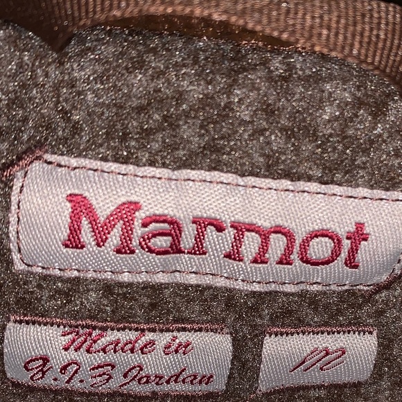 SOLD
 Marmot vest - Picture 3 of 5